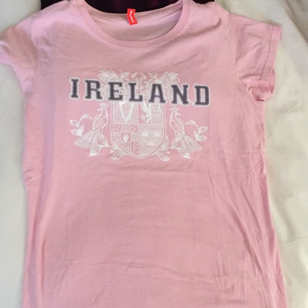 Vintage Ireland pink t shirt